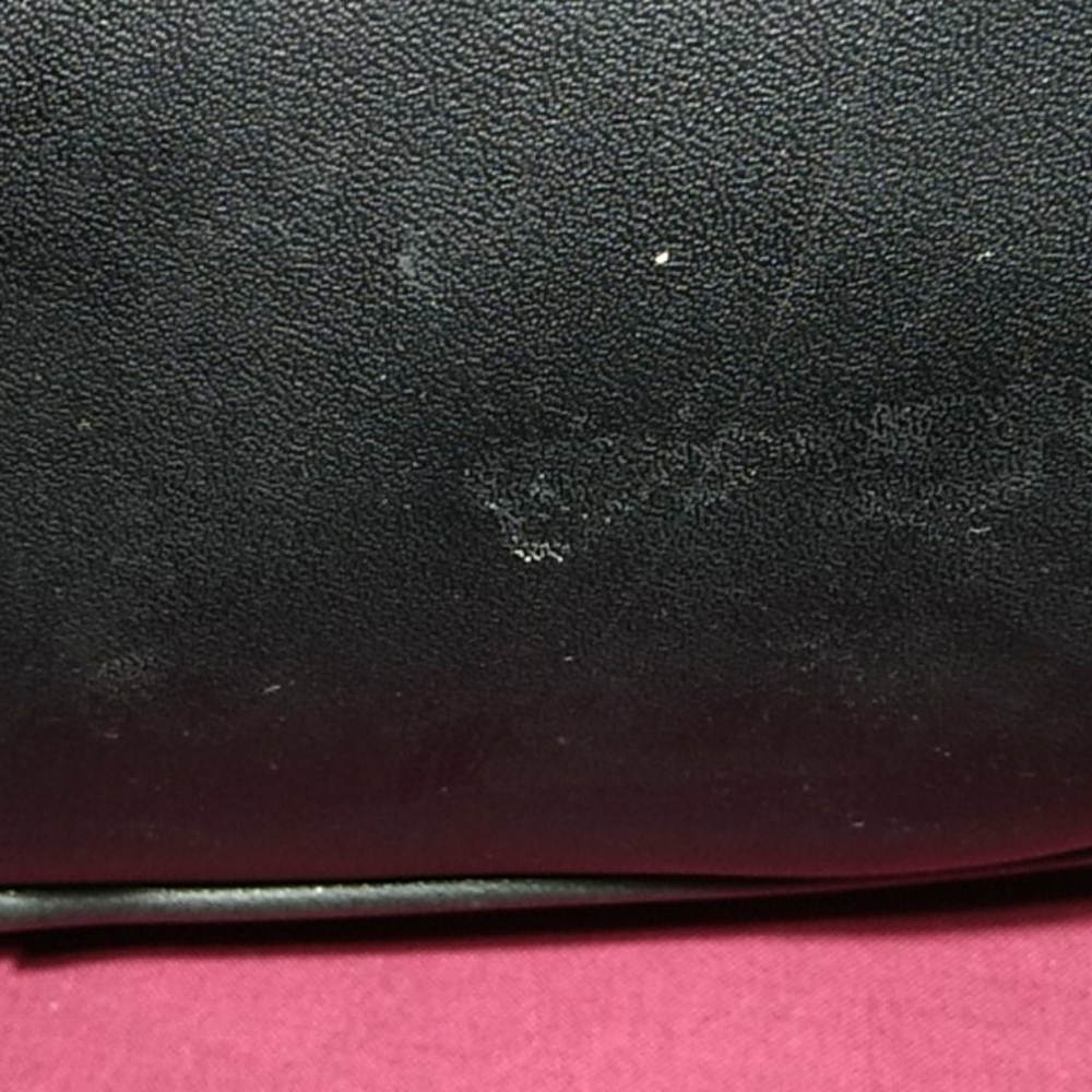 Handbag - Picture 3 of 6